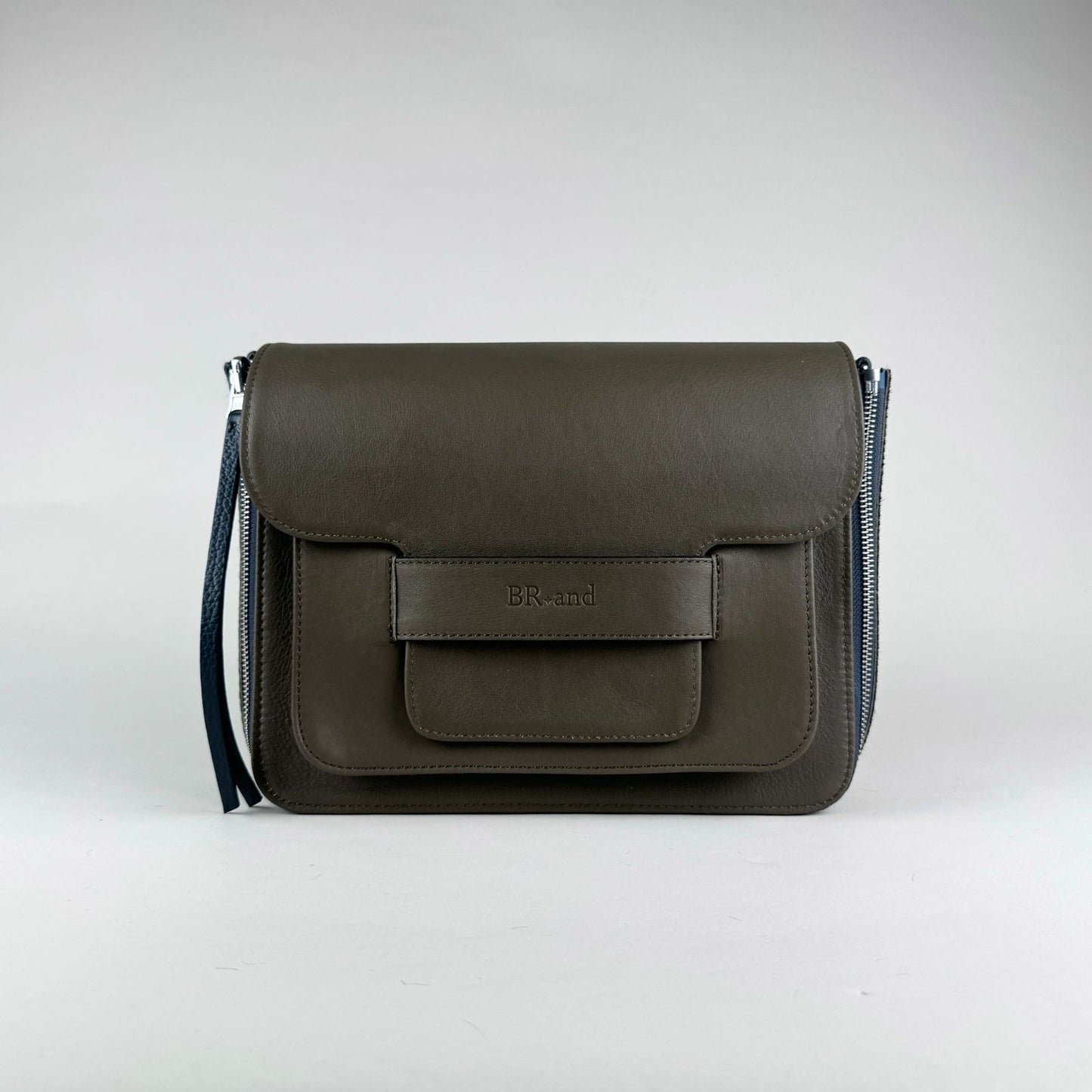 Nina Muschio – A Stunning, Reversible Classic