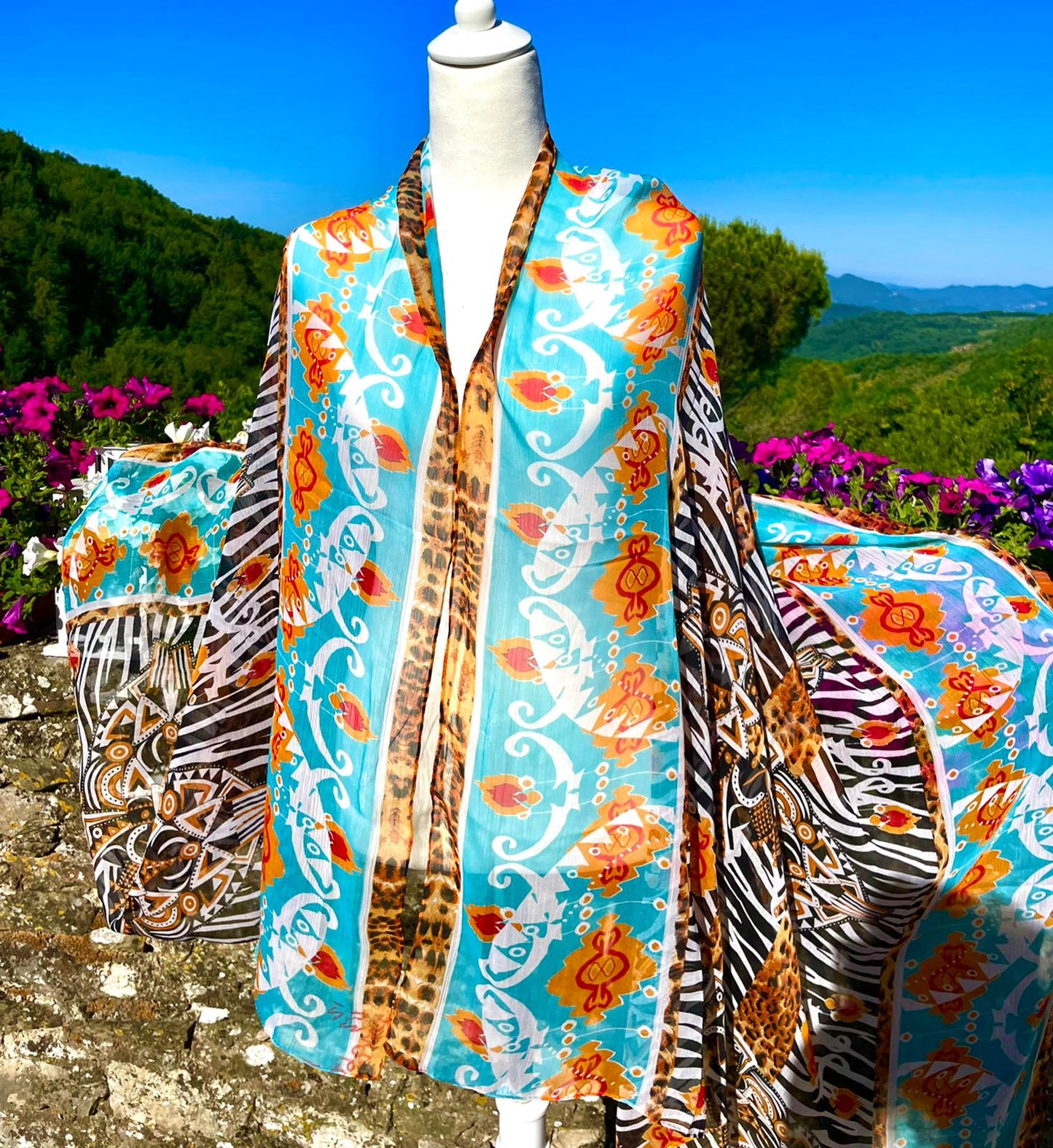 Amalfi Coast Treasures - Aztec Beauty