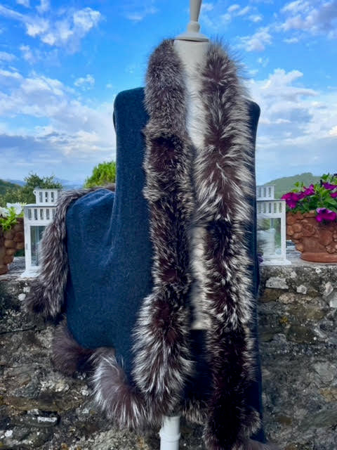 Double Shawl Cashmere Jersey with Silver Fox Fur Trim