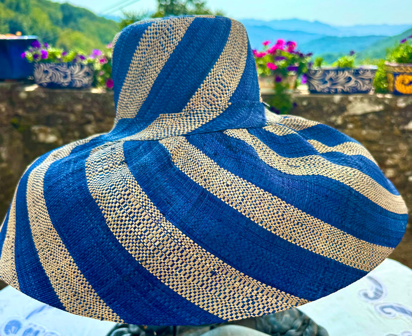 Gorgeous Handmade Roll-Up Summer Hat